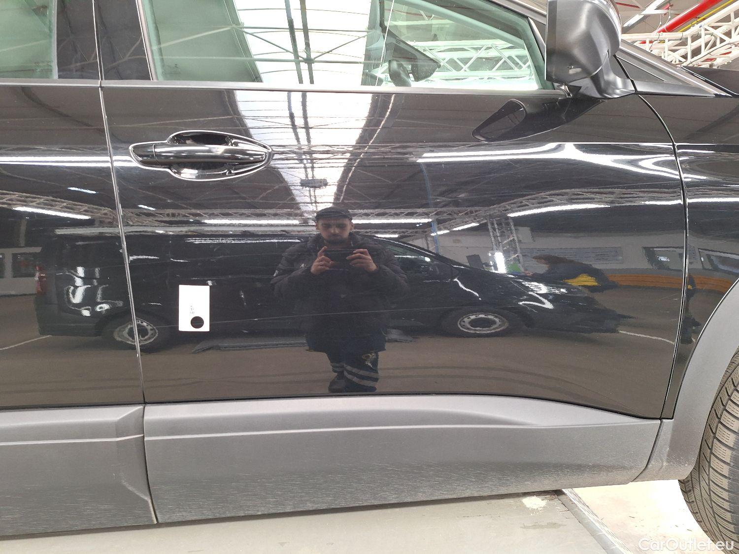  Peugeot  5008 Peugeot,  FL'20, Peugeot  1.2 PureTech 96kW S&S Active Pack 5d #17