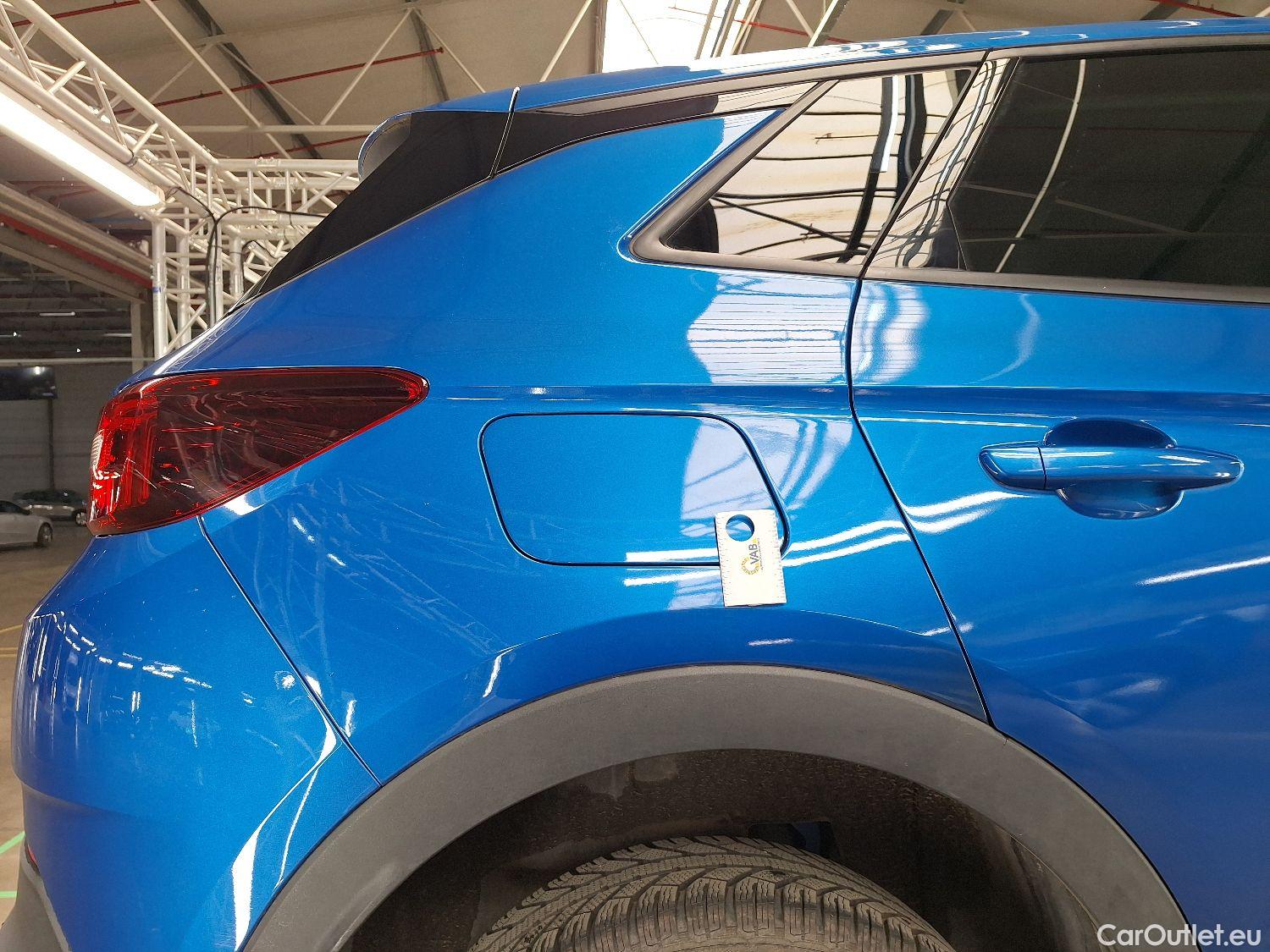  Opel   Grandland X Opel, '17, Opel 1.2 Turbo ECOTEC Start/Stop MT6 E #20