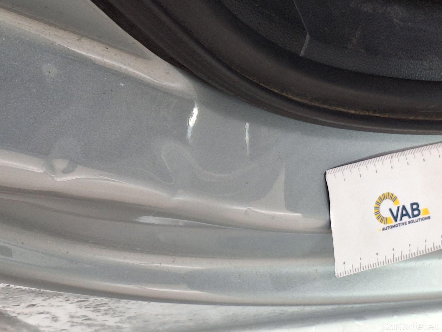  Skoda  Octavia Skoda,  Combi '20, Skoda  Combi 2.0 CRTDI 85kW Ambition 5d #40