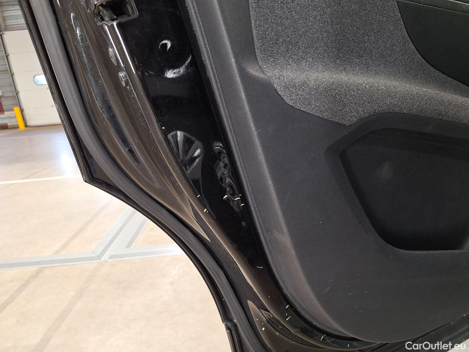  Peugeot  5008 Peugeot,  FL'20, Peugeot  1.2 PureTech 96kW S&S Active Pack 5d #45