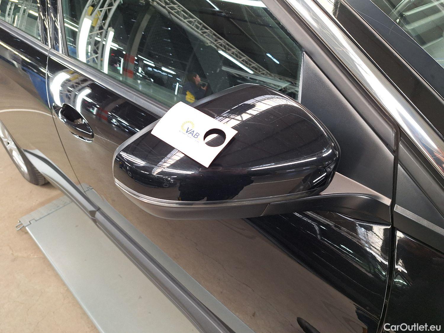  Peugeot  5008 Peugeot,  FL'20, Peugeot  1.2 PureTech 96kW S&S Active Pack 5d #1