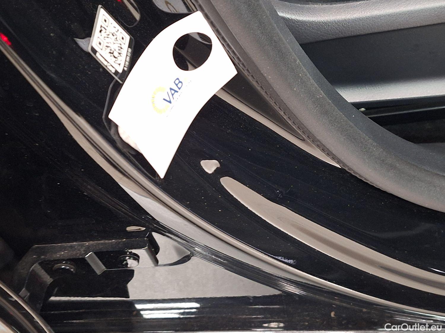  Mercedes  CLA-Klasse Mercedes, CLA 250 e, CLA 250 e AMG Line A #35