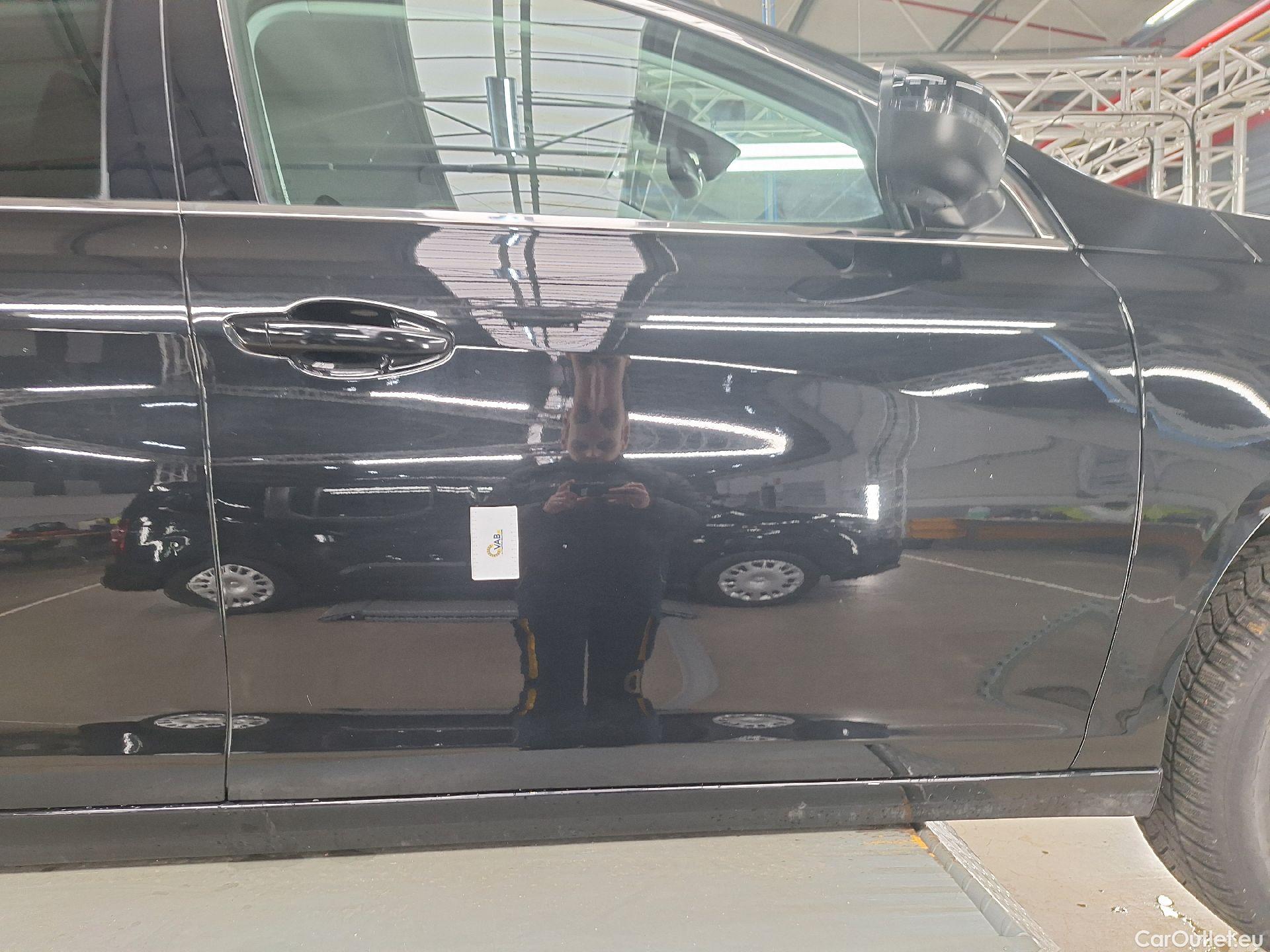  Peugeot  308 Peugeot,  SW FL'17, Peugeot  SW 1.5 BlueHDi 130 S&S EAT8 Allure 5d #19