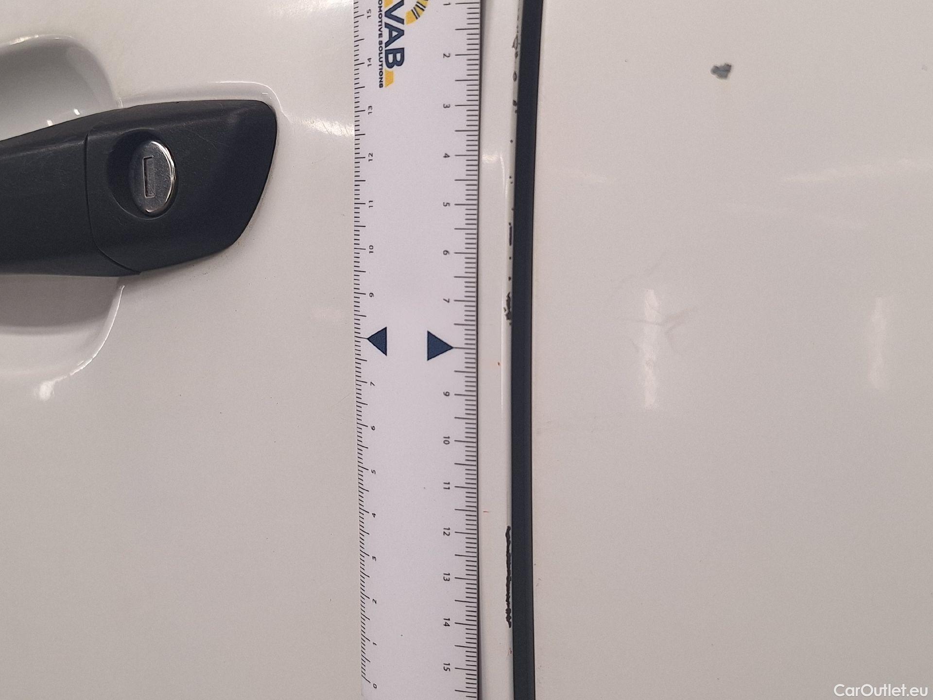  Citroen  Berlingo Citroën, _ '18, Citroën  M Light 1.2 PT 110 S&S MAN6 Contr #99