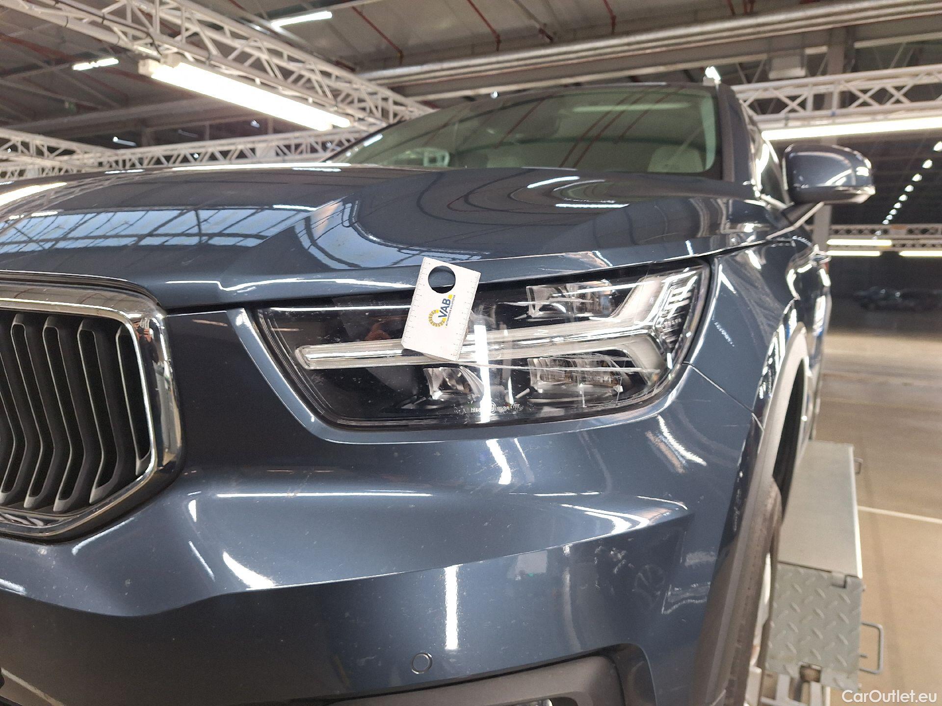  Volvo  XC 40 Volvo, XC40 '17, Volvo XC40 T3 Momentum Pro 5d #25