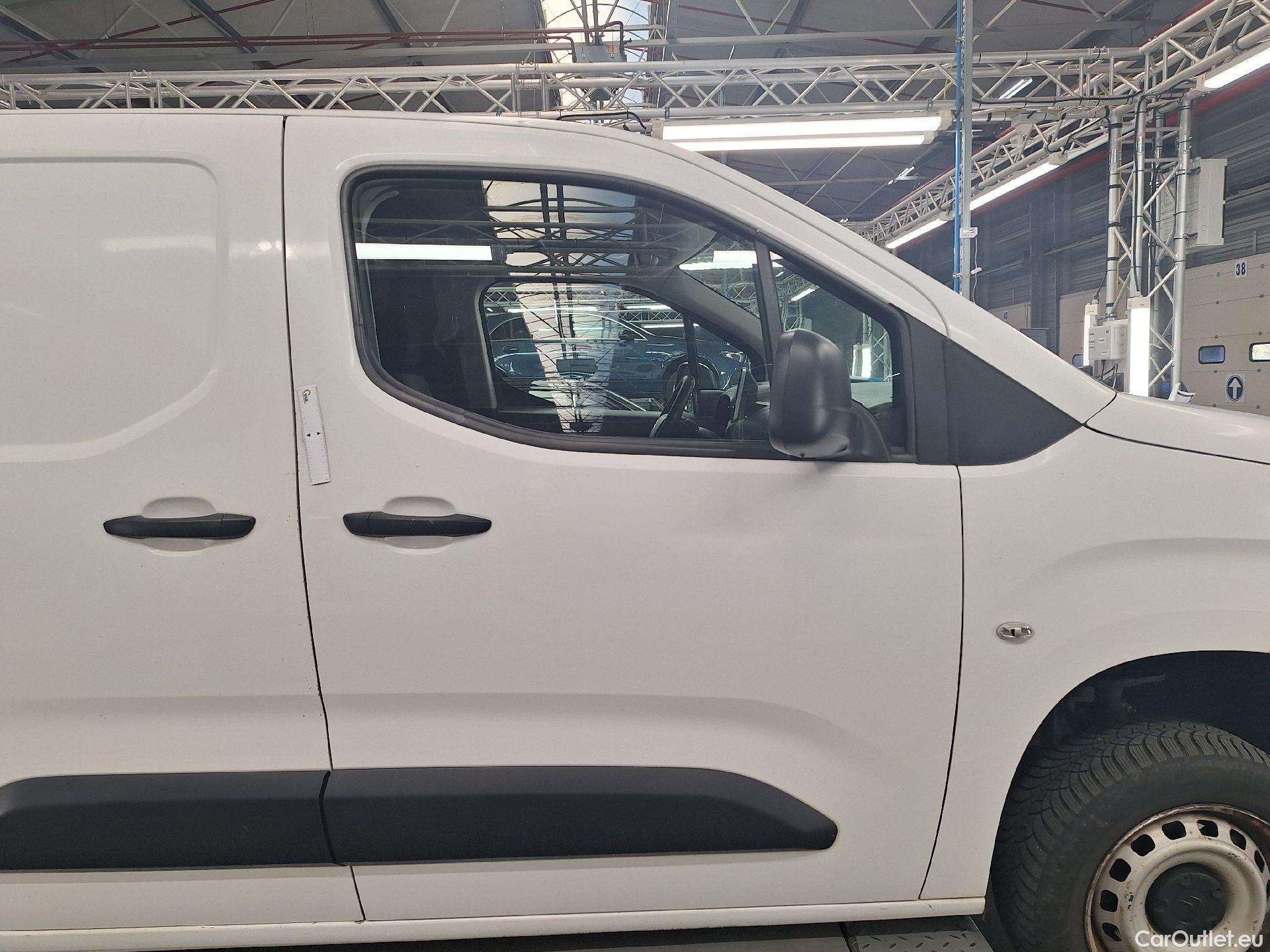  Citroen  Berlingo Citroën, _ '18, Citroën  M Light 1.2 PT 110 S&S MAN6 Contr #74