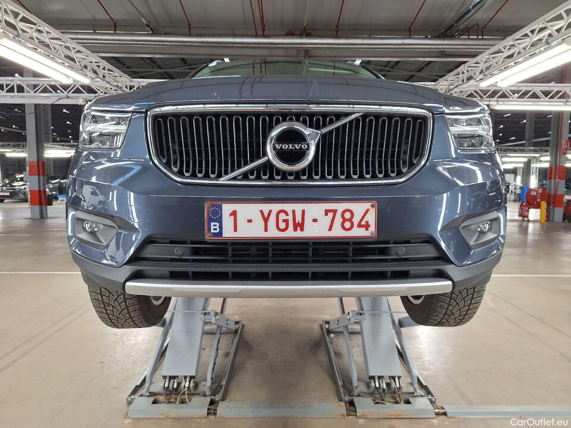  Volvo  XC 40 Volvo, XC40 '17, Volvo XC40 T3 Momentum Pro 5d #31