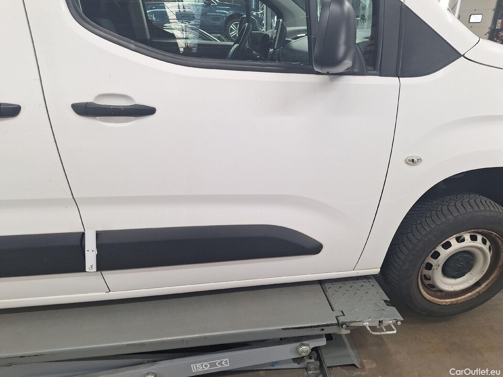  Citroen  Berlingo Citroën, _ '18, Citroën  M Light 1.2 PT 110 S&S MAN6 Contr #82