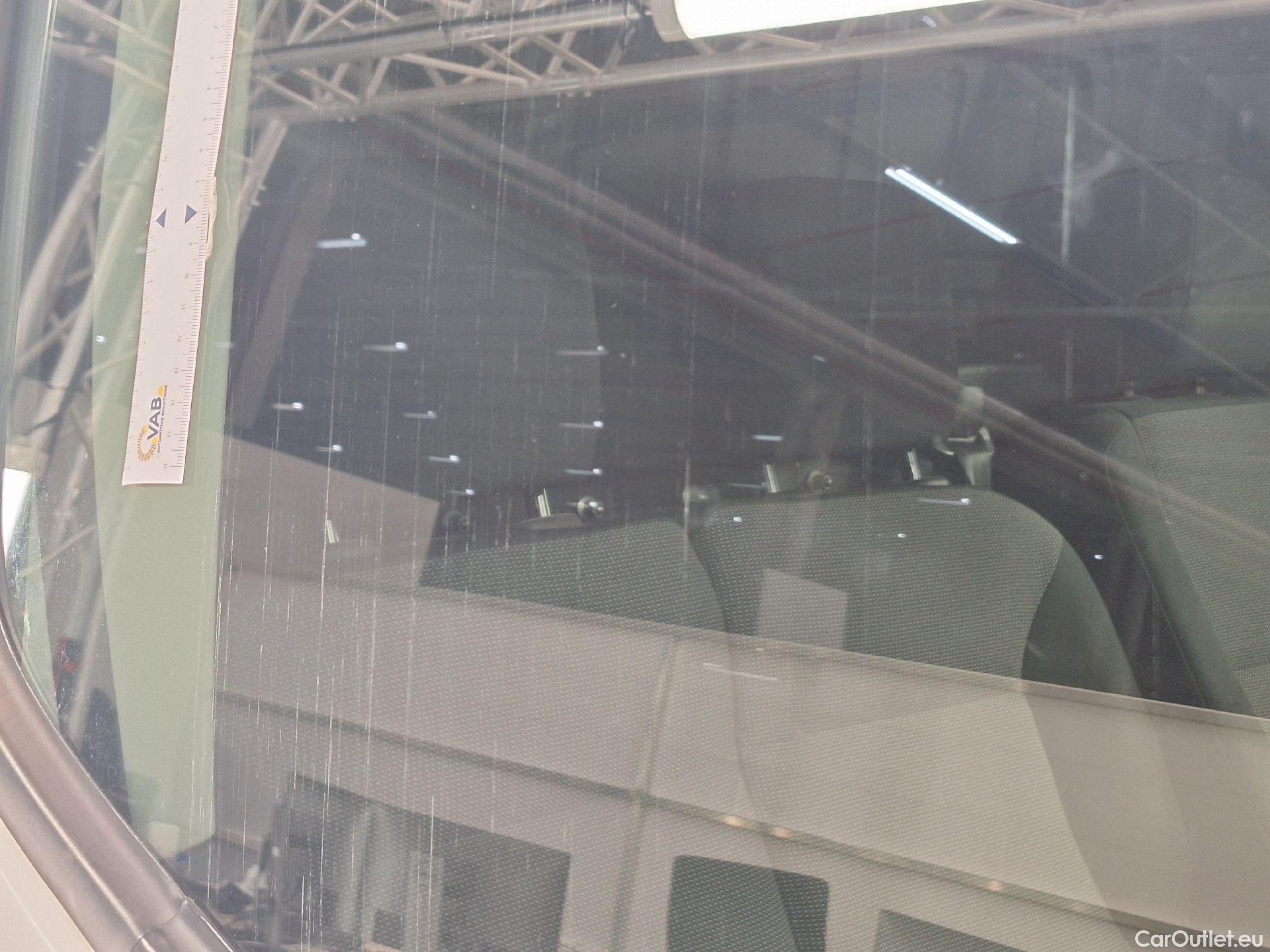  Citroen  Berlingo Citroën, _ '18, Citroën  M Light 1.2 PT 110 S&S MAN6 Contr #81