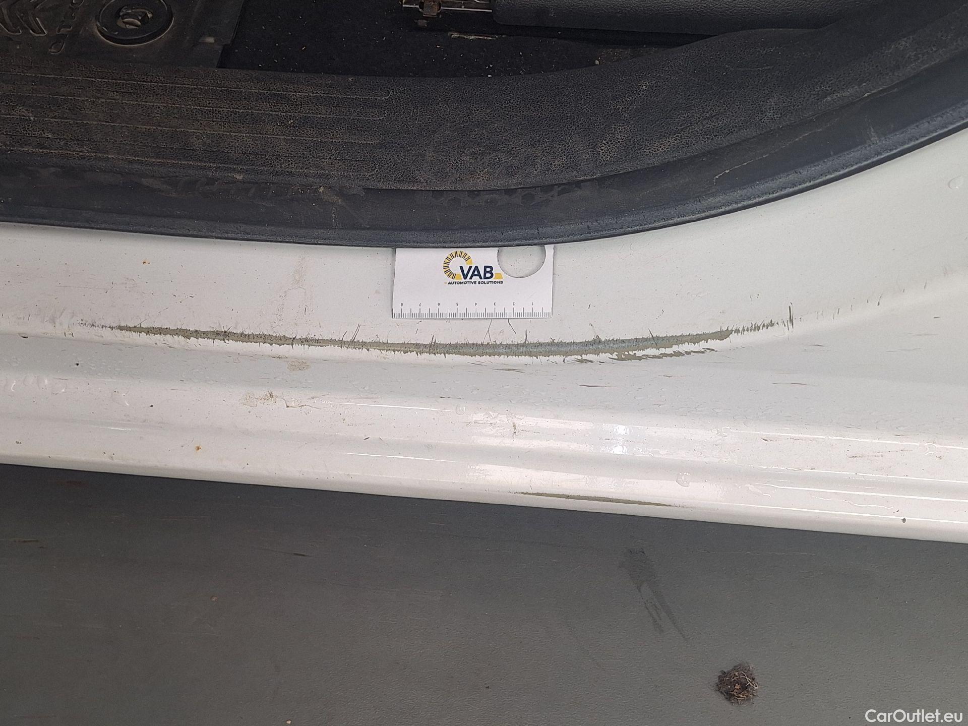  Citroen  Berlingo Citroën, _ '18, Citroën  M Light 1.2 PT 110 S&S MAN6 Contr #16