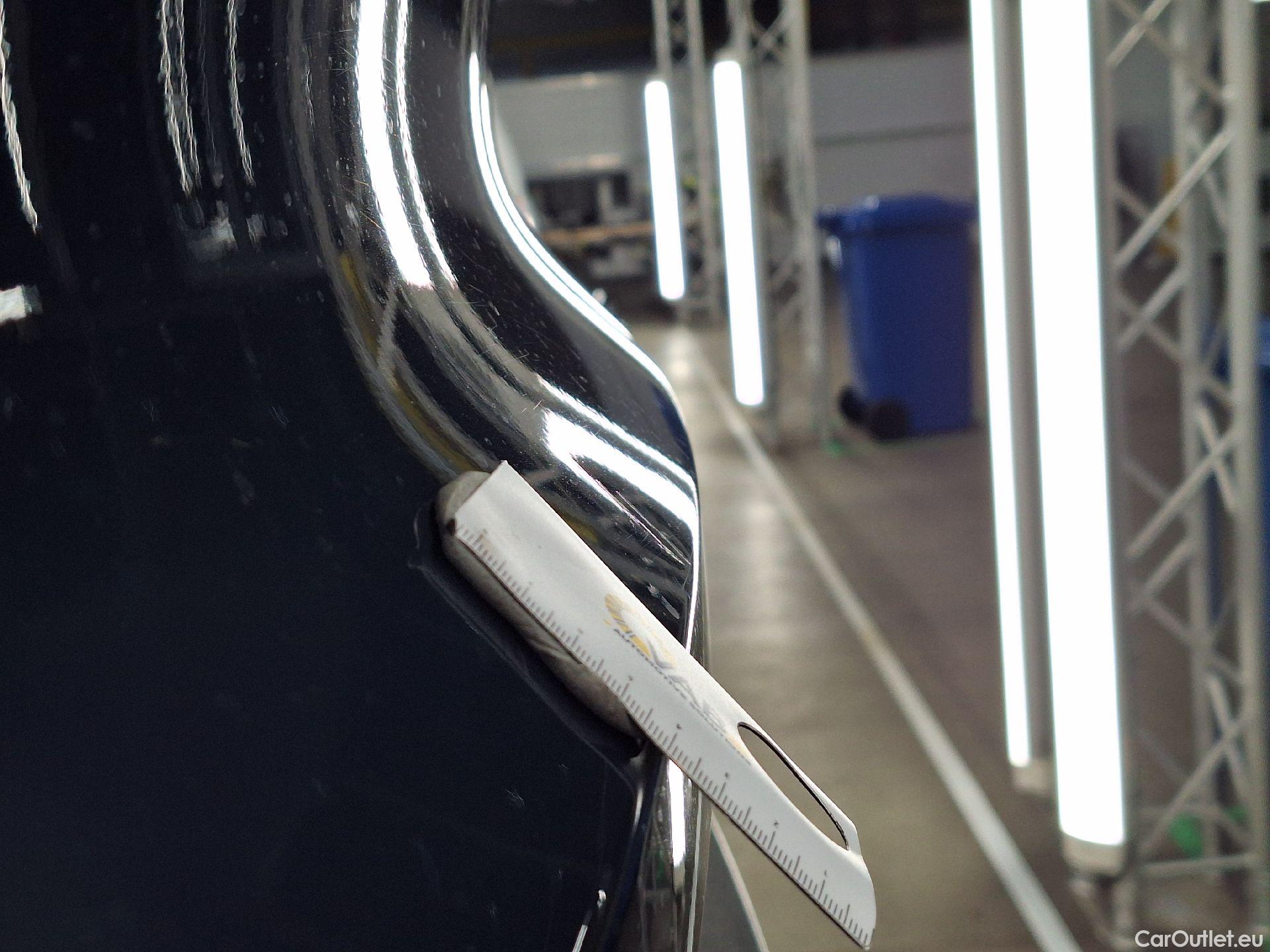  Volvo  XC 40 Volvo, XC40 '17, Volvo XC40 T3 Momentum Pro 5d #19