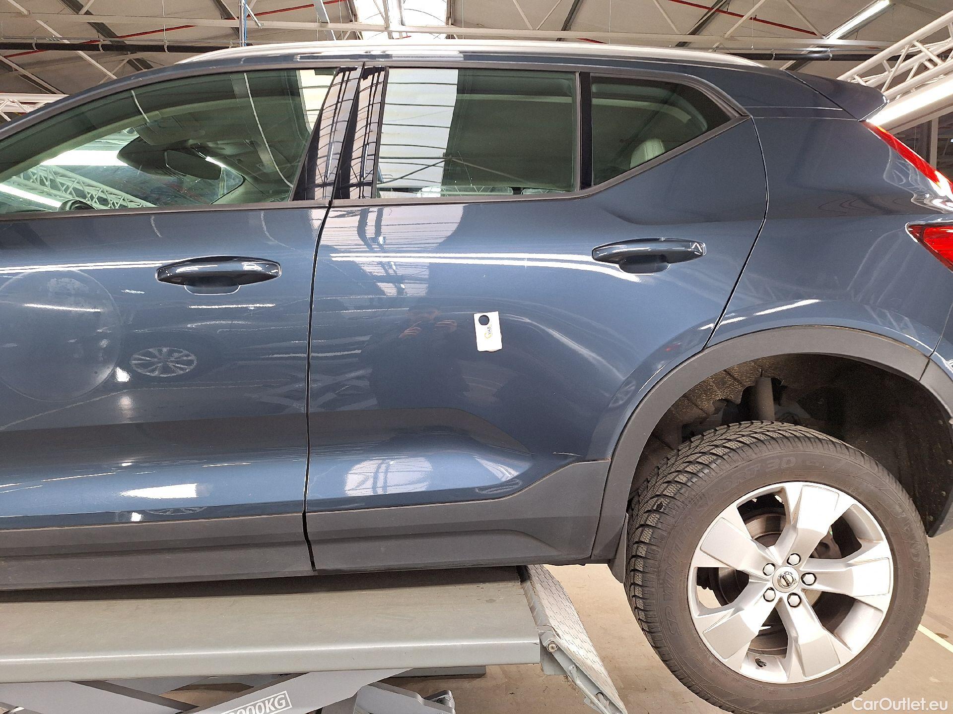  Volvo  XC 40 Volvo, XC40 '17, Volvo XC40 T3 Momentum Pro 5d #13