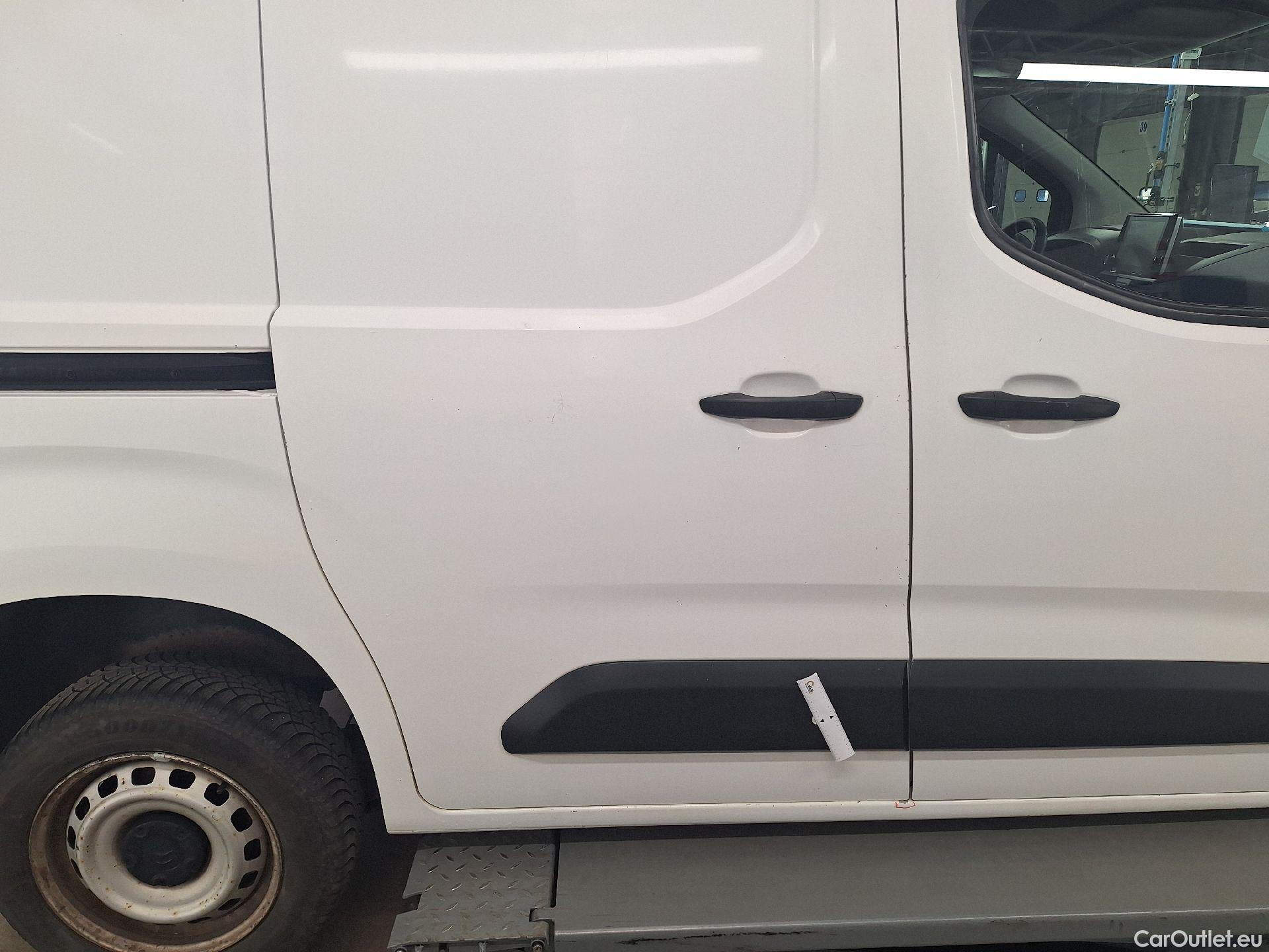  Citroen  Berlingo Citroën, _ '18, Citroën  M Light 1.2 PT 110 S&S MAN6 Contr #62