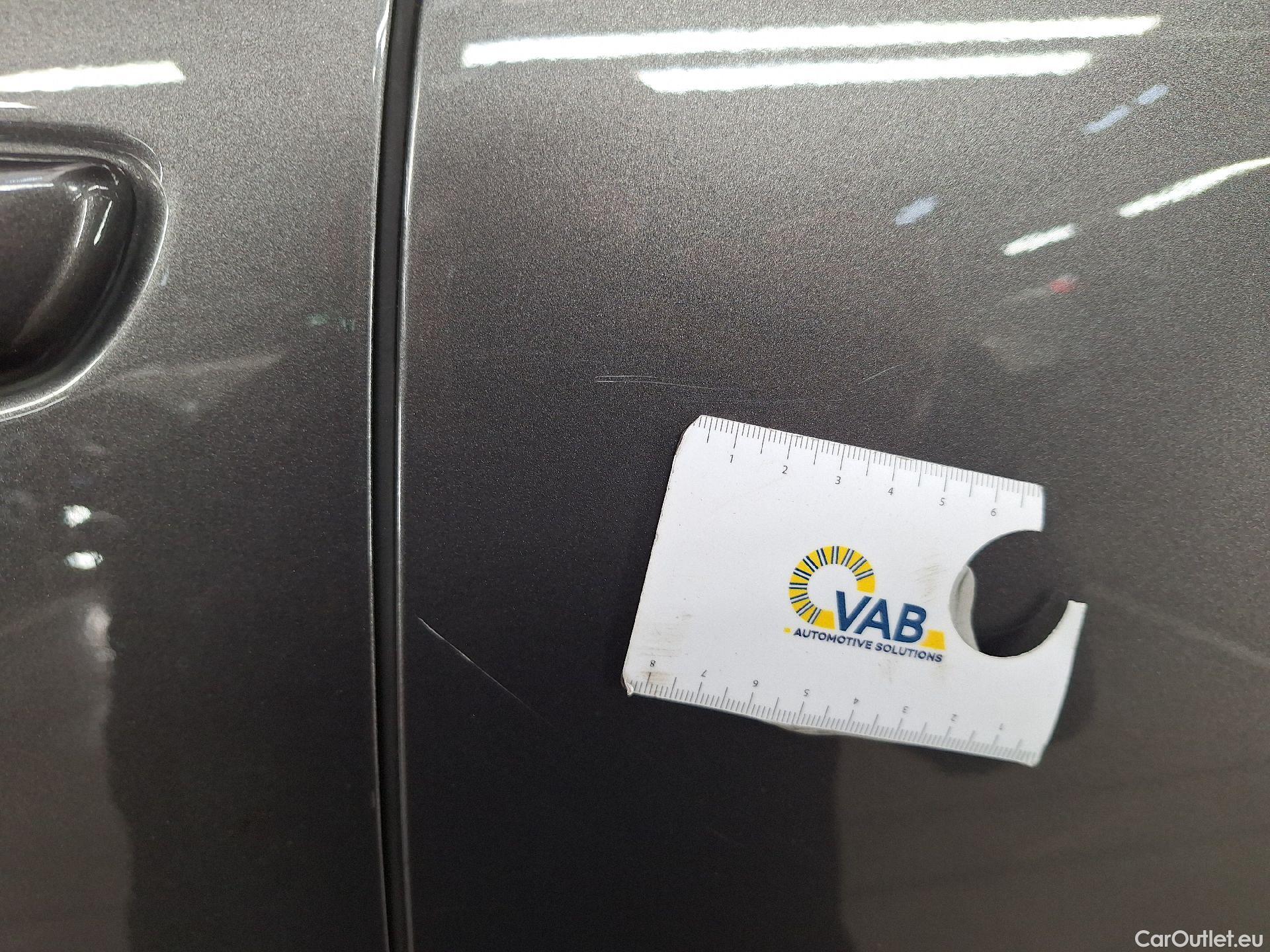  Peugeot  3008 Peugeot,  FL'20, Peugeot  1.5 BlueHDi 96kW S&S EAT8 GT Pack 5d #4