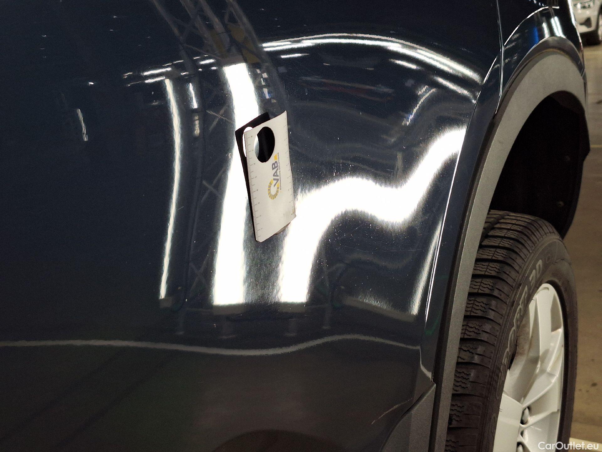  Volvo  XC 40 Volvo, XC40 '17, Volvo XC40 T3 Momentum Pro 5d #14