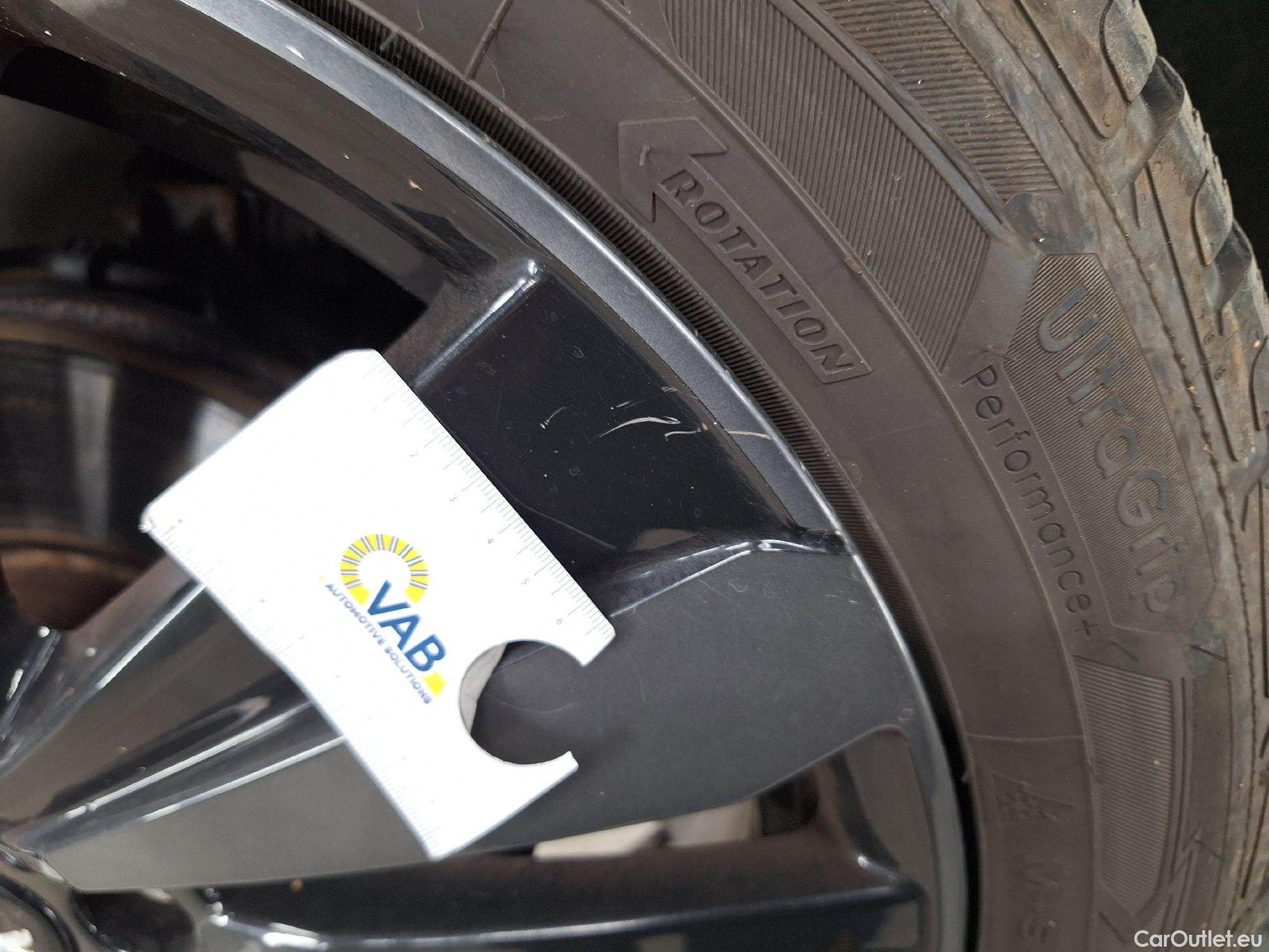  Peugeot  3008 Peugeot,  FL'20, Peugeot  1.5 BlueHDi 96kW S&S EAT8 GT Pack 5d #8