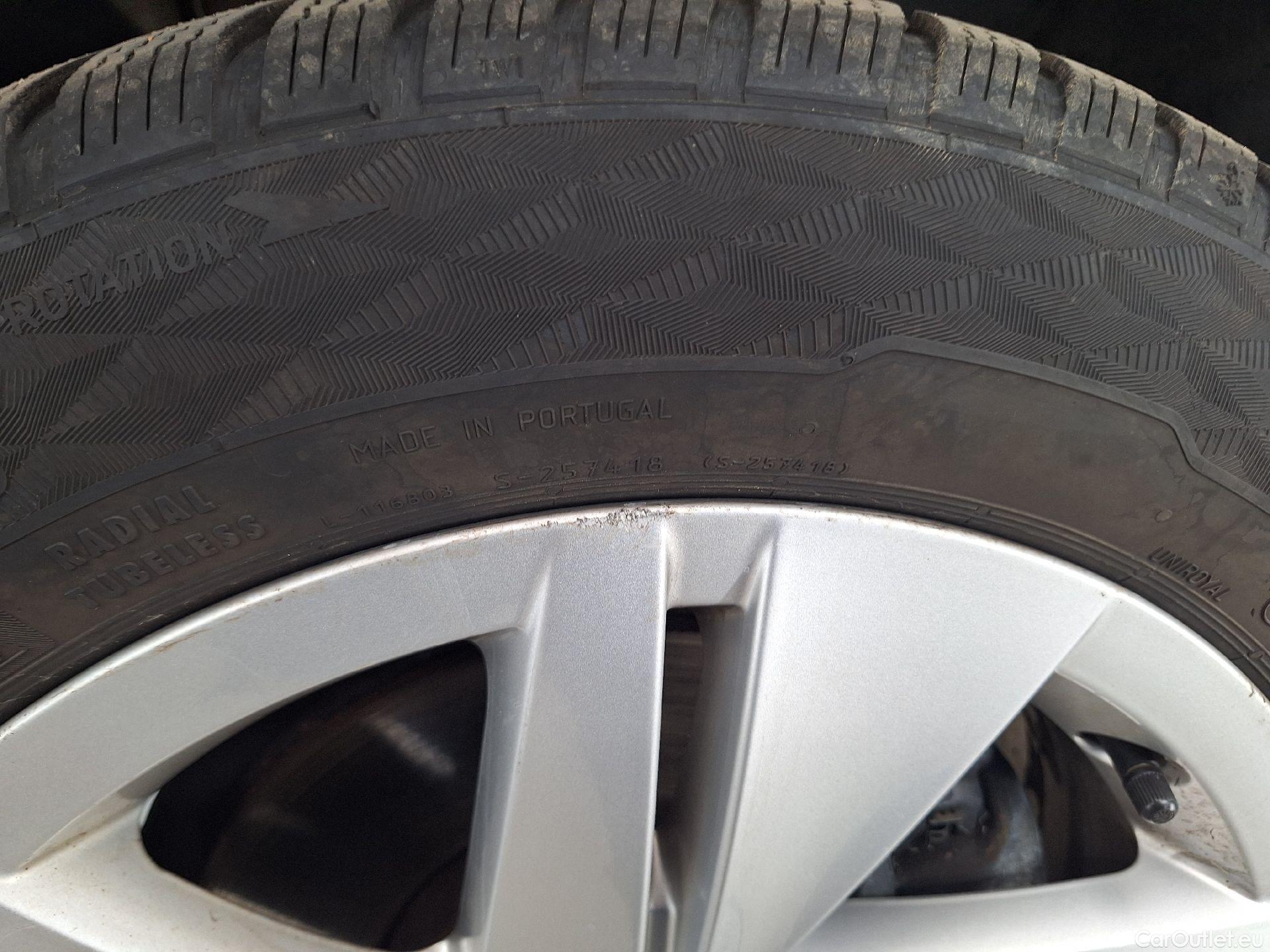  Volkswagen  Golf  VW, VIII '20, Volkswagen VIII 2.0 TDI 85kW Life 5d #32