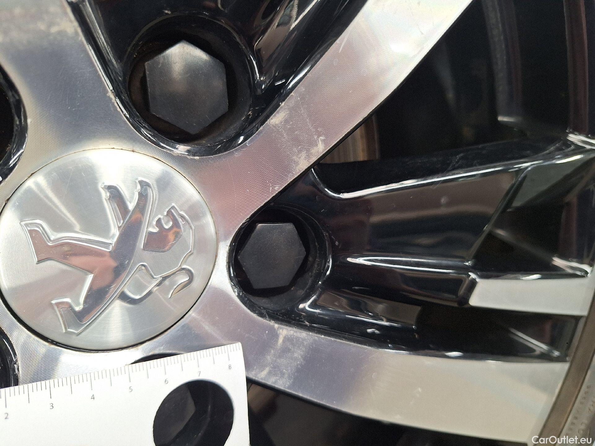  Peugeot  3008 Peugeot,  FL'20, Peugeot  1.5 BlueHDi 96kW S&S EAT8 GT 5d #22