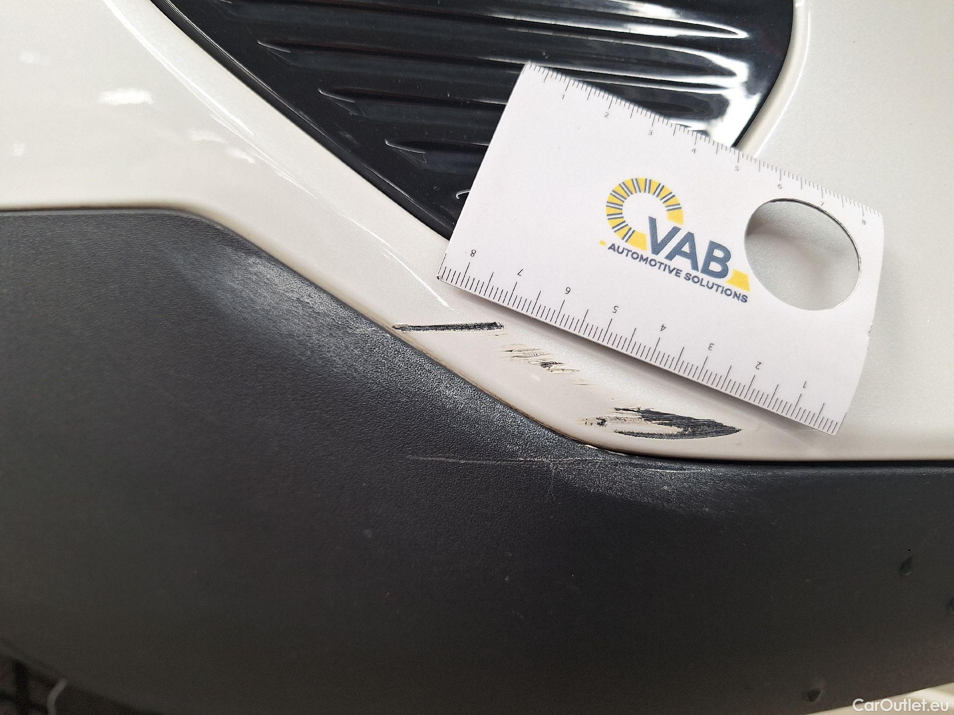  Peugeot  3008 Peugeot,  FL'20, Peugeot  1.5 BlueHDi 96kW S&S EAT8 GT 5d #17