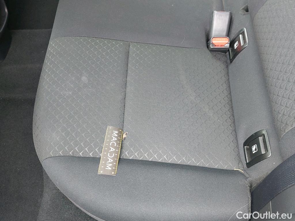  Nissan  Juke NISSAN  / 2019 / 5P / Crossover DIG-T 114 BVM6 Business Edition #1