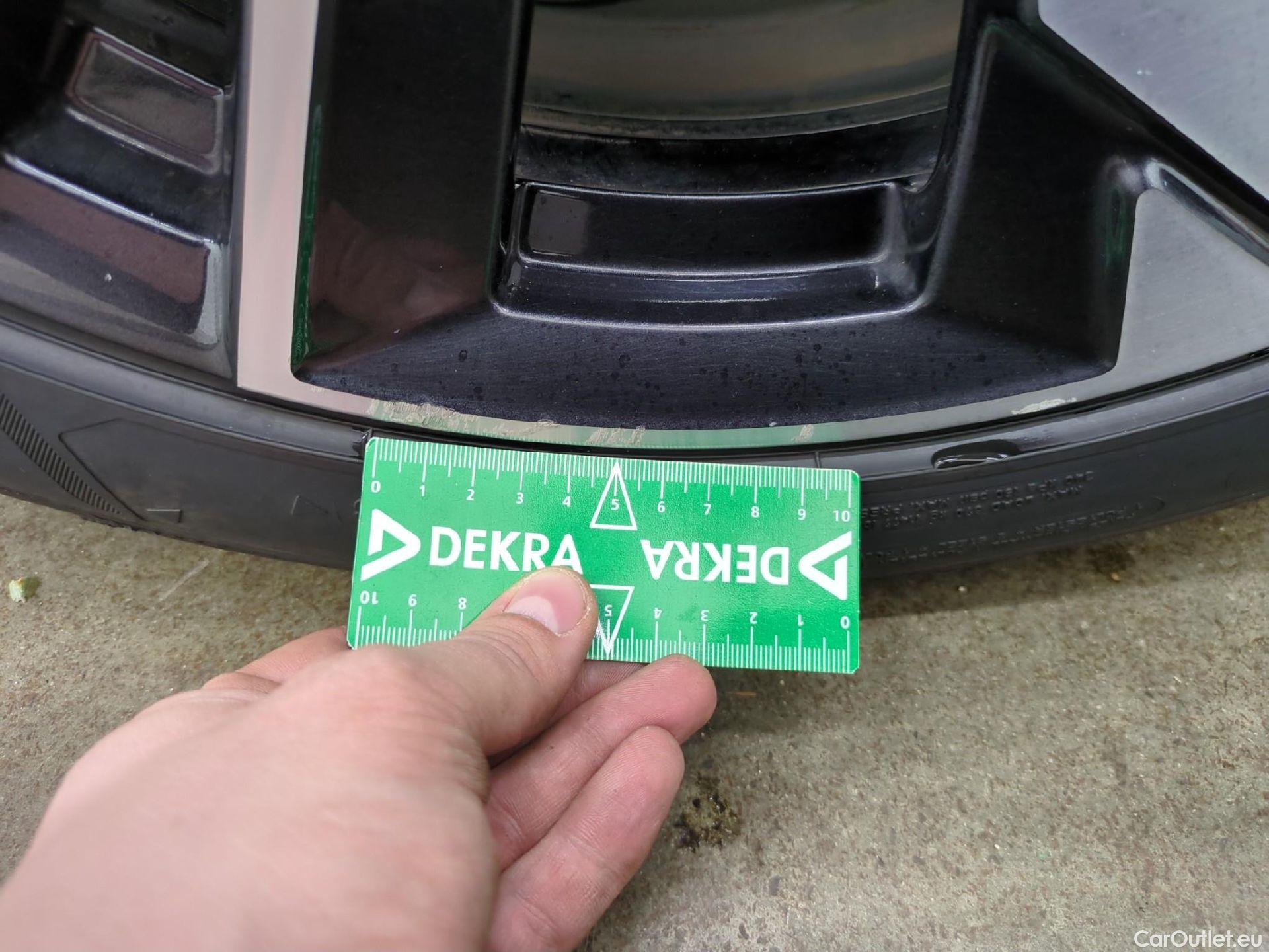  Peugeot  308  / 2021 / 5P / Berline PHEV 180 E-EAT8 ACTIVE PACK #14