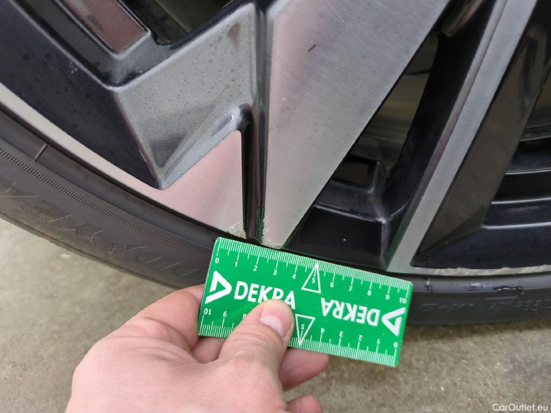  Peugeot  308  / 2021 / 5P / Berline PHEV 180 E-EAT8 ACTIVE PACK #15