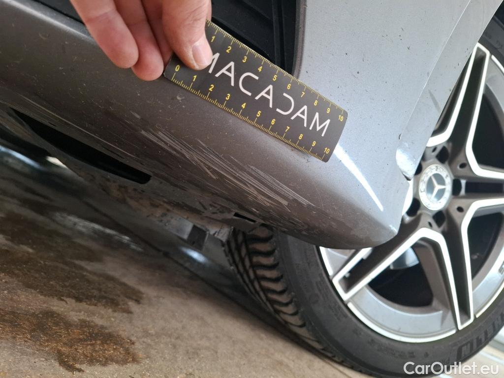  Mercedes  A-Klasse MERCEDES-BENZ Classe A Compact / 2018 / 5P / Berline A 180 d AMG Line 8G-DCT #4