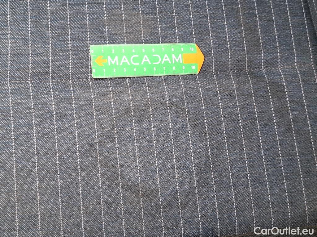  Peugeot  208  Premium 1.5 HDi 100CV BVM6 E6d #44