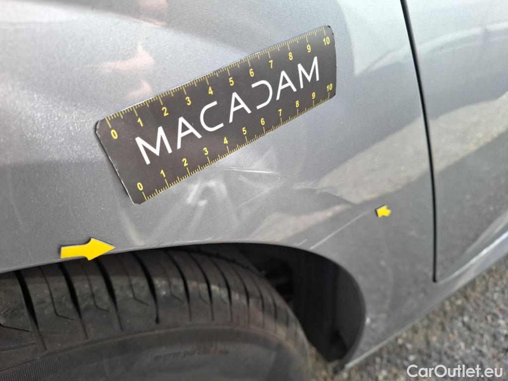  Peugeot  208  Premium 1.5 HDi 100CV BVM6 E6d #19