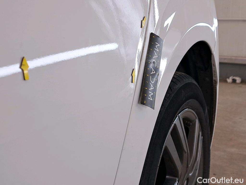  Peugeot  208  Active Pack 1.5 HDi 100CV BVM6 E6d #18