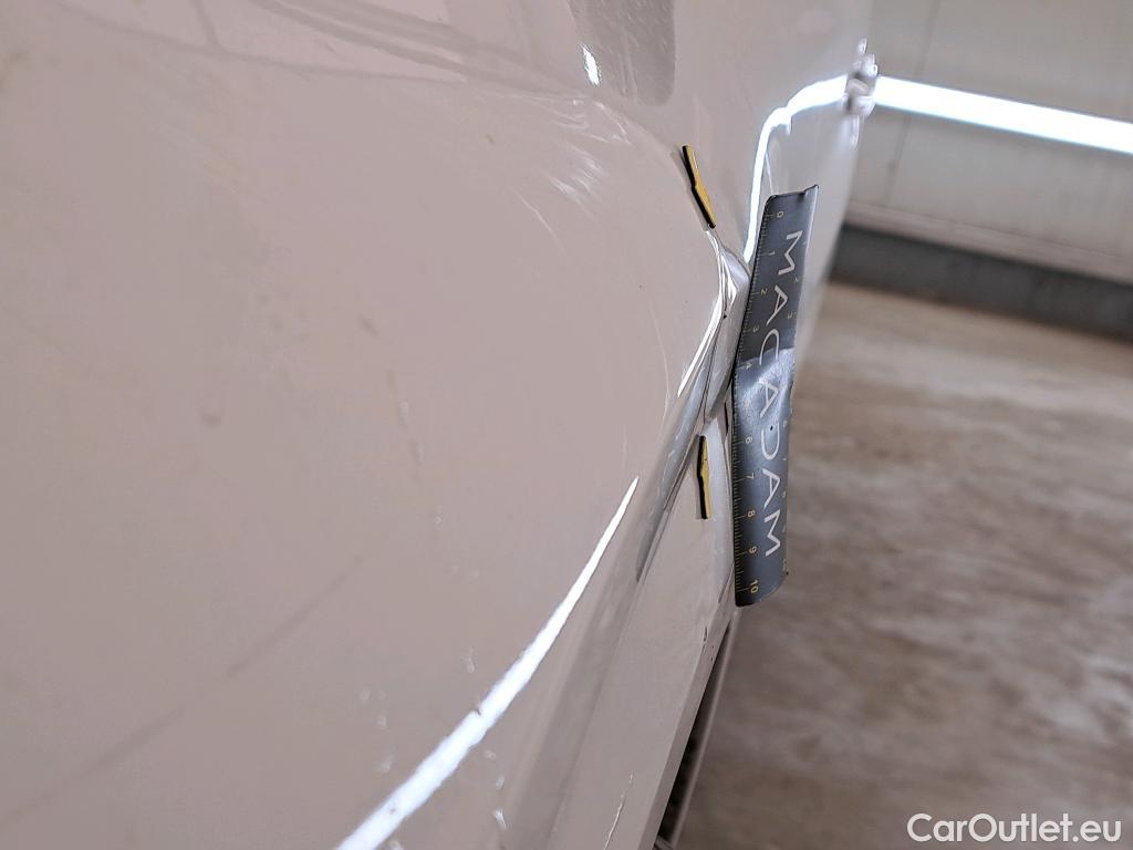  Peugeot  208  Active Pack 1.5 HDi 100CV BVM6 E6d #24