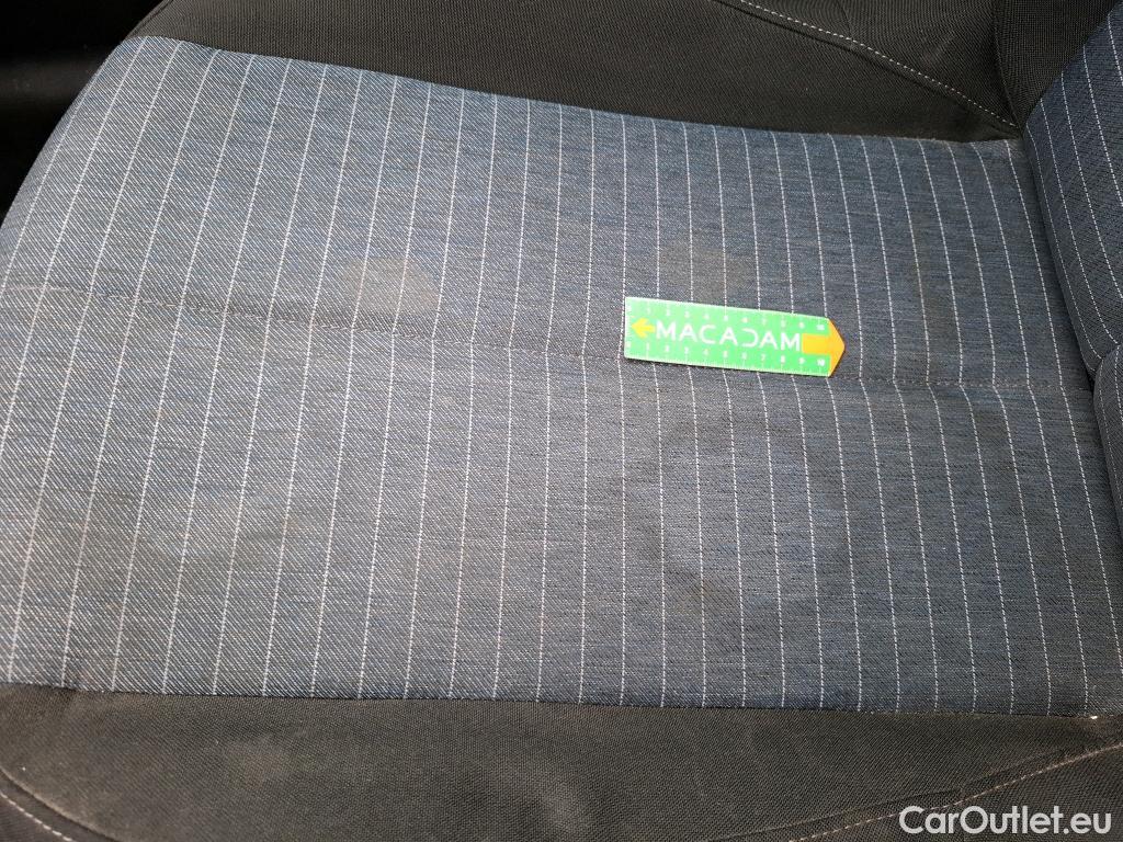  Peugeot  208  Premium 1.5 HDi 100CV BVM6 E6d #43