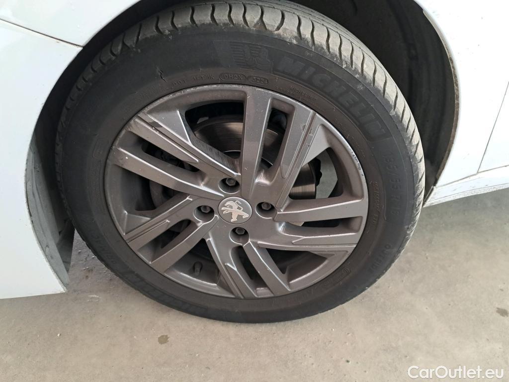  Peugeot  208  Active Pack 1.5 HDi 100CV BVM6 E6d #42