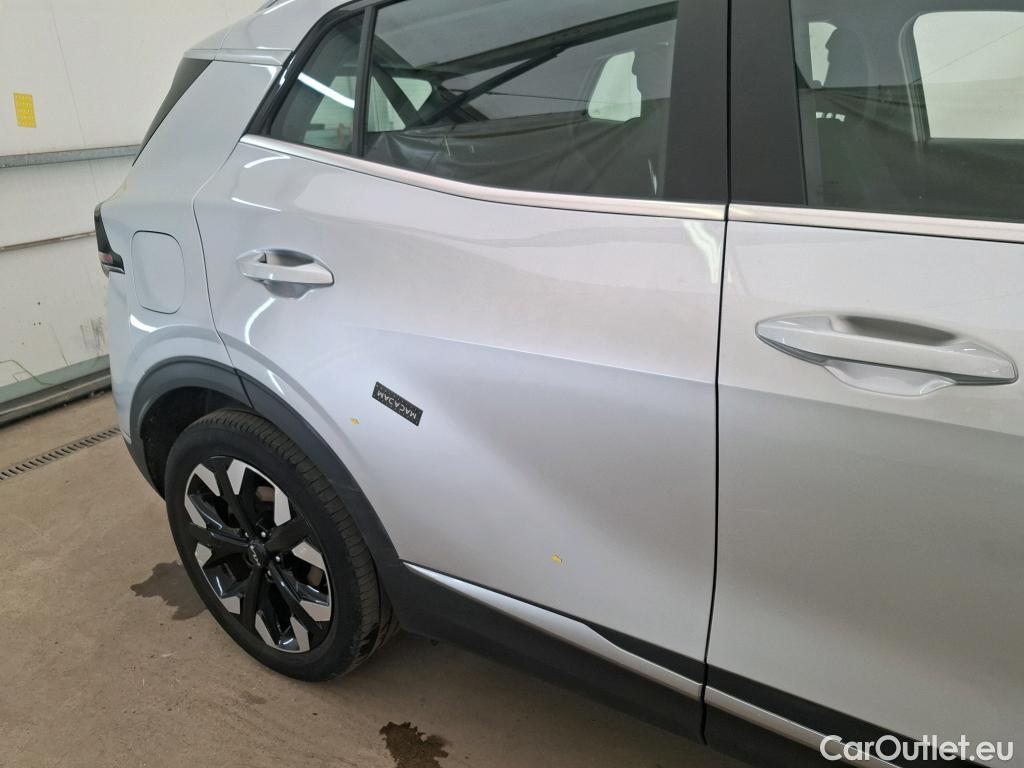  KIA  Sportage KIA  / 2021 / 5P / SUV 1.6 T-GDI 265 PHEV AUTO 4WD ACTIVE BUSIN #1