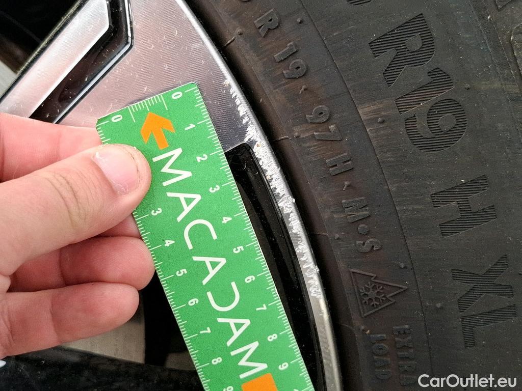  Renault  Austral  Techno 1.2 E-TECH Hybrid 200CV BVA6 6E #5