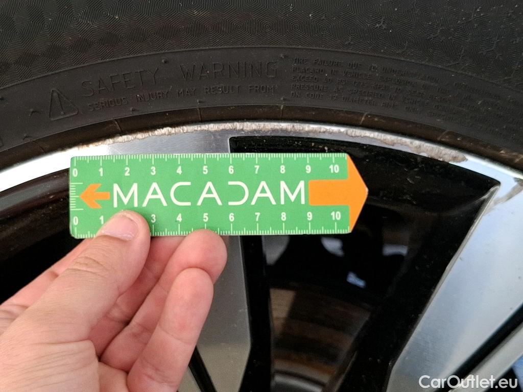  Renault  Austral  Techno 1.2 E-TECH Hybrid 200CV BVA6 6E #10