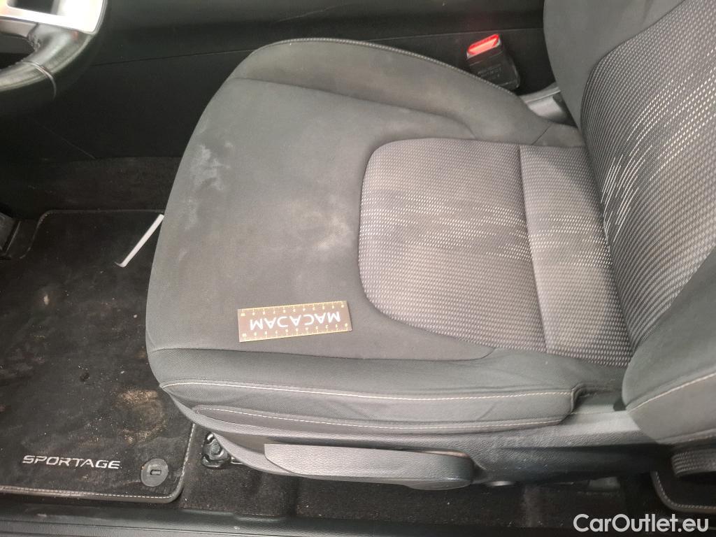  KIA  Sportage KIA  / 2021 / 5P / SUV 1.6 T-GDI 265 PHEV AUTO 4WD ACTIVE BUSIN #37