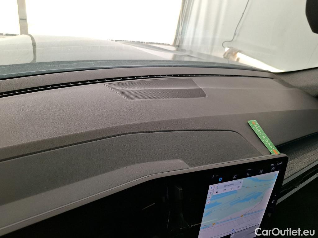  Renault  Austral  Techno 1.2 E-TECH Hybrid 200CV BVA6 6E #21