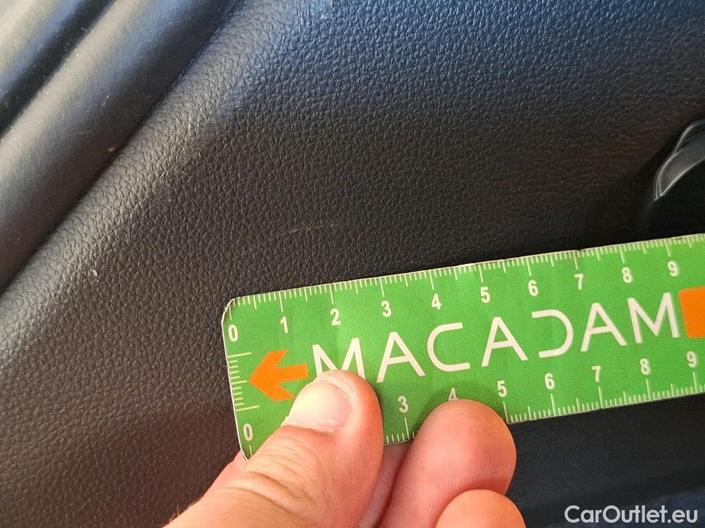  Renault  Austral  Techno 1.2 E-TECH Hybrid 200CV BVA6 6E #38