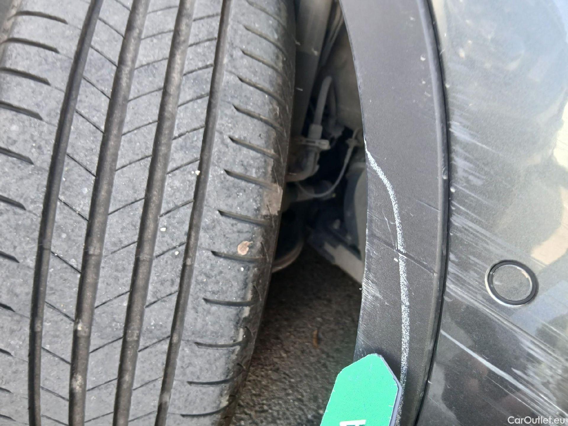  Bmw  X1 BMW  / 2019 / 5P / todoterreno sDrive18dA Corporate #34