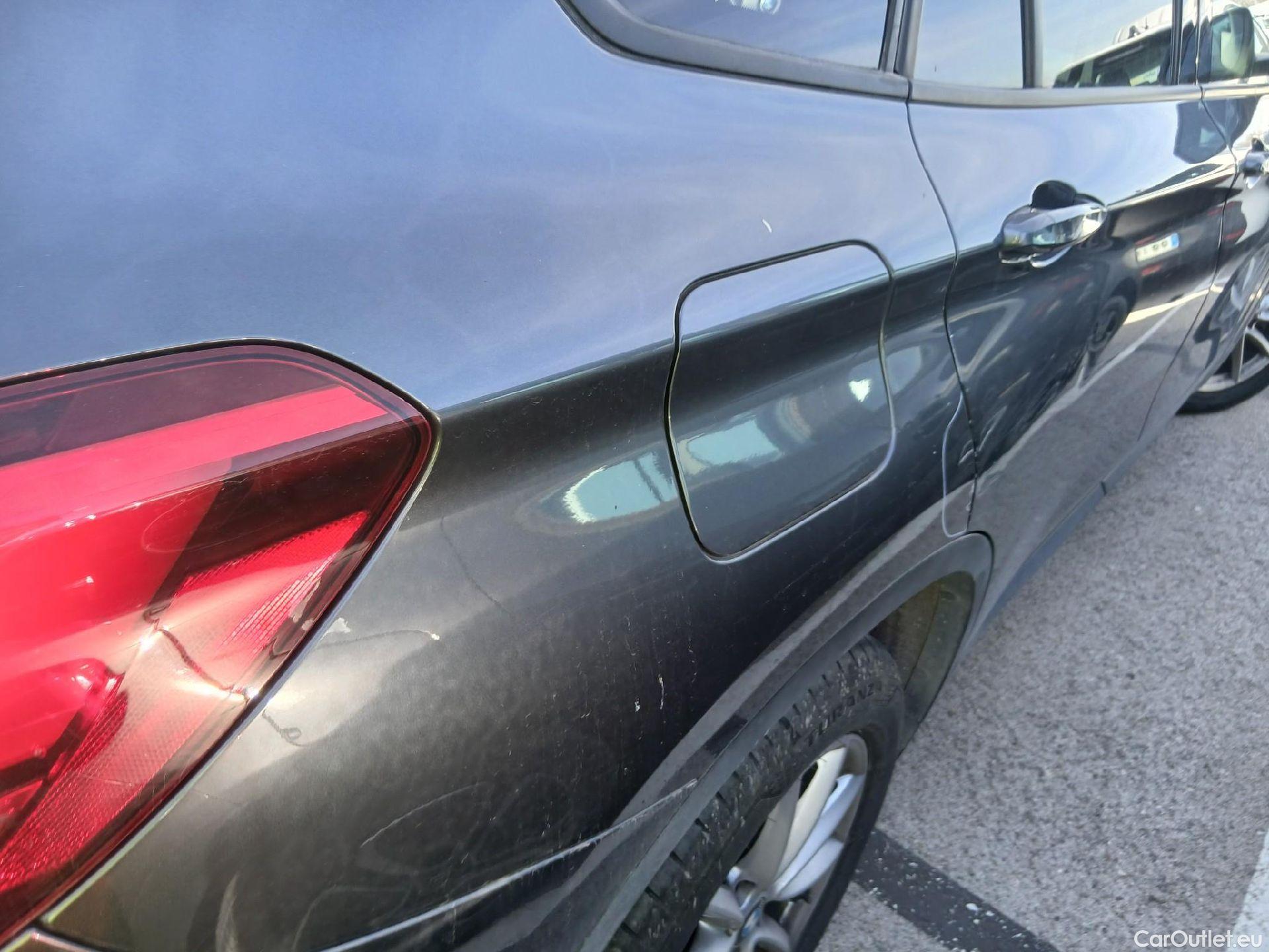  Bmw  X1 BMW  / 2019 / 5P / todoterreno sDrive18dA Corporate #27