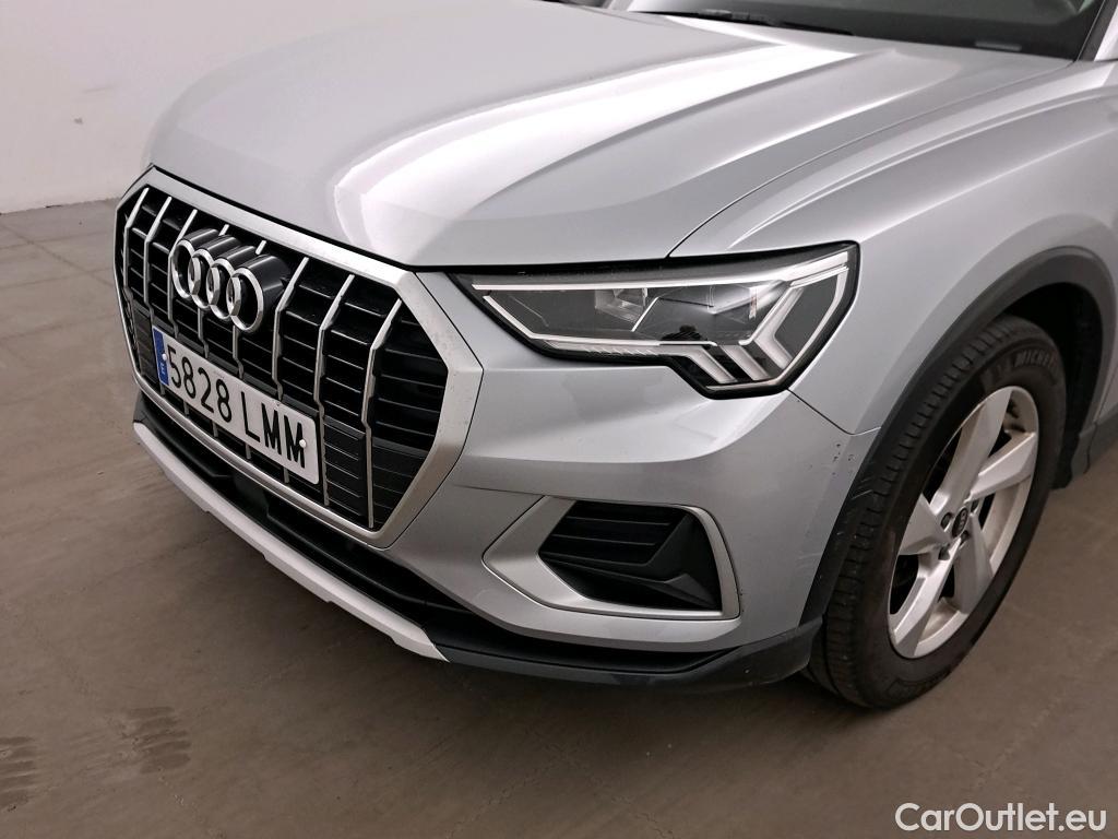  Audi  Q3 AUDI  / 2018 / 5P / todoterreno Advanced 35 TDI 110kW (150CV) S tronic #14