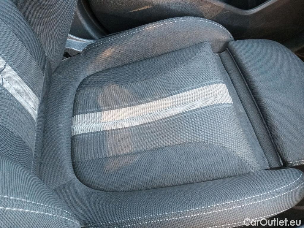  Bmw  X2 BMW  sDrive18i (CX3) #22