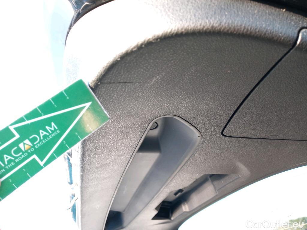  Bmw  X2 BMW  sDrive18i (CX3) #30