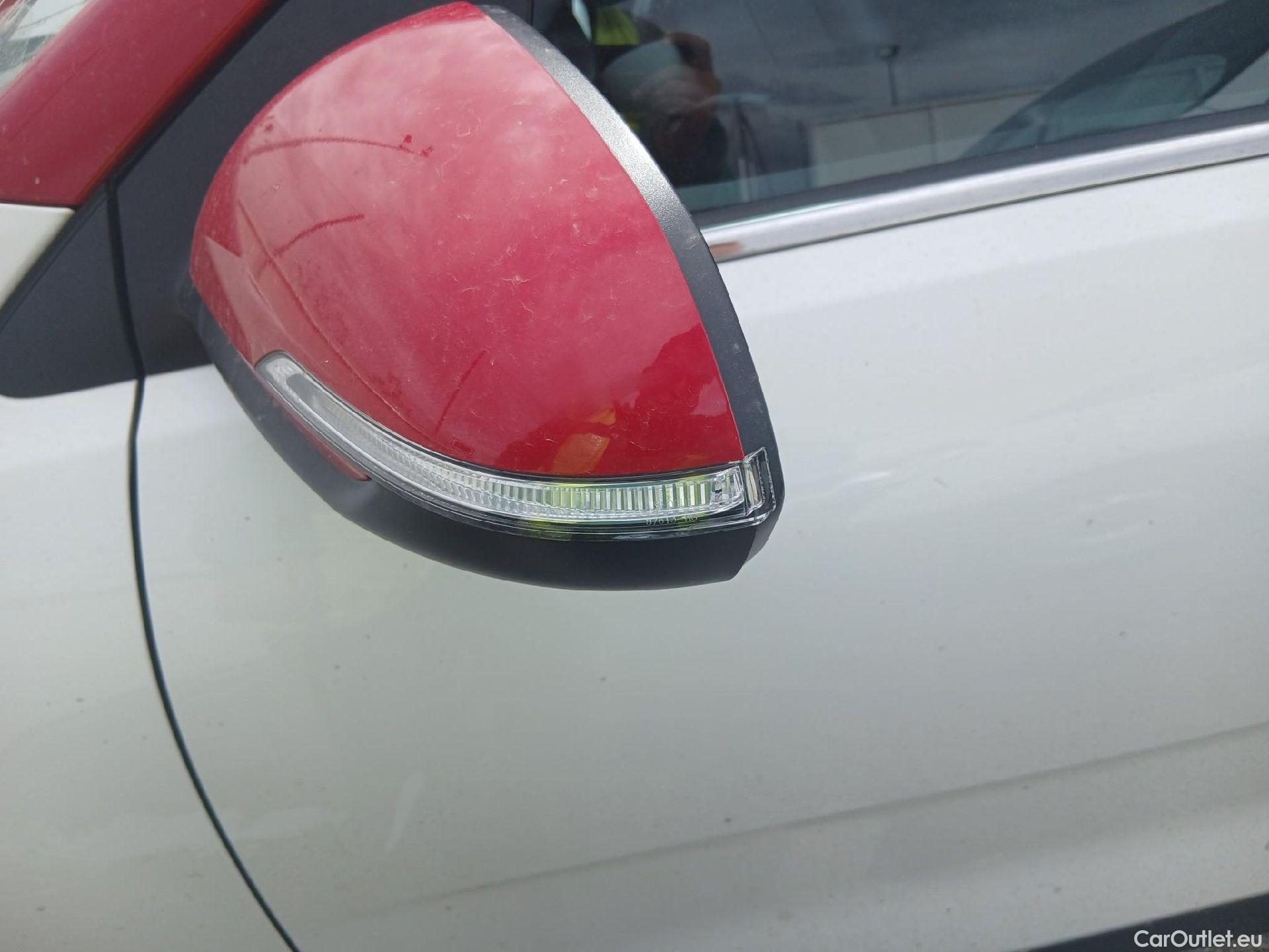  KIA  STONIC KIA  / 2017 / 5P / todoterreno 1.0 T-GDi 88kW (120CV) MHEV iMT Drive #10