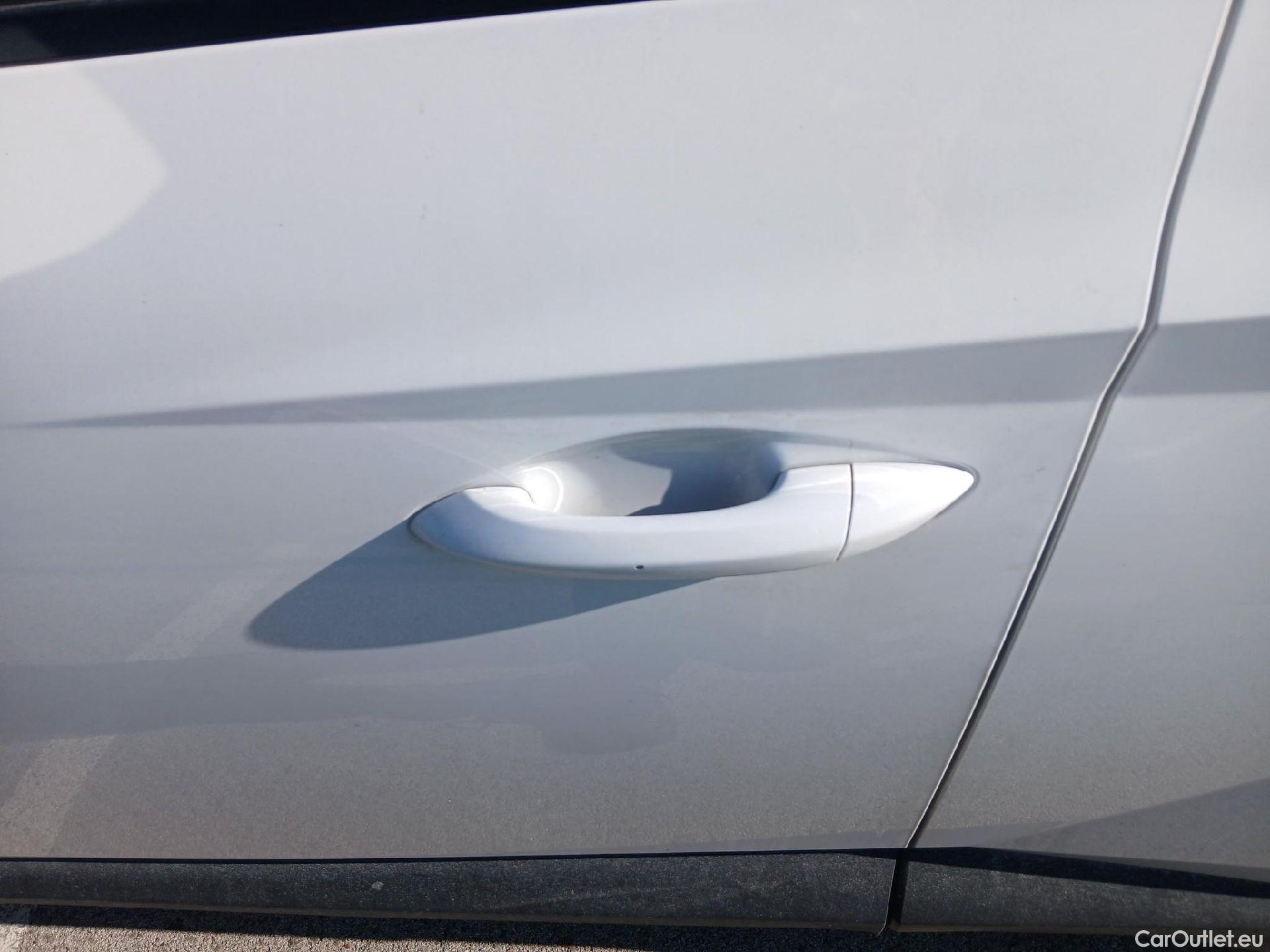  Hyundai  Tucson HYUNDAI  / 2020 / 5P / todoterreno 1.6 CRDI 100kW (136CV) 48V Maxx DCT 4x4 #17