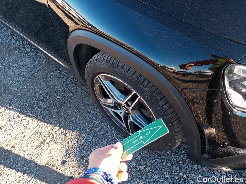  Mercedes  GLB MERCEDES-BENZ  / 2019 / 5P / todoterreno 2.0  200 D DCT 110KW (150CV) #24