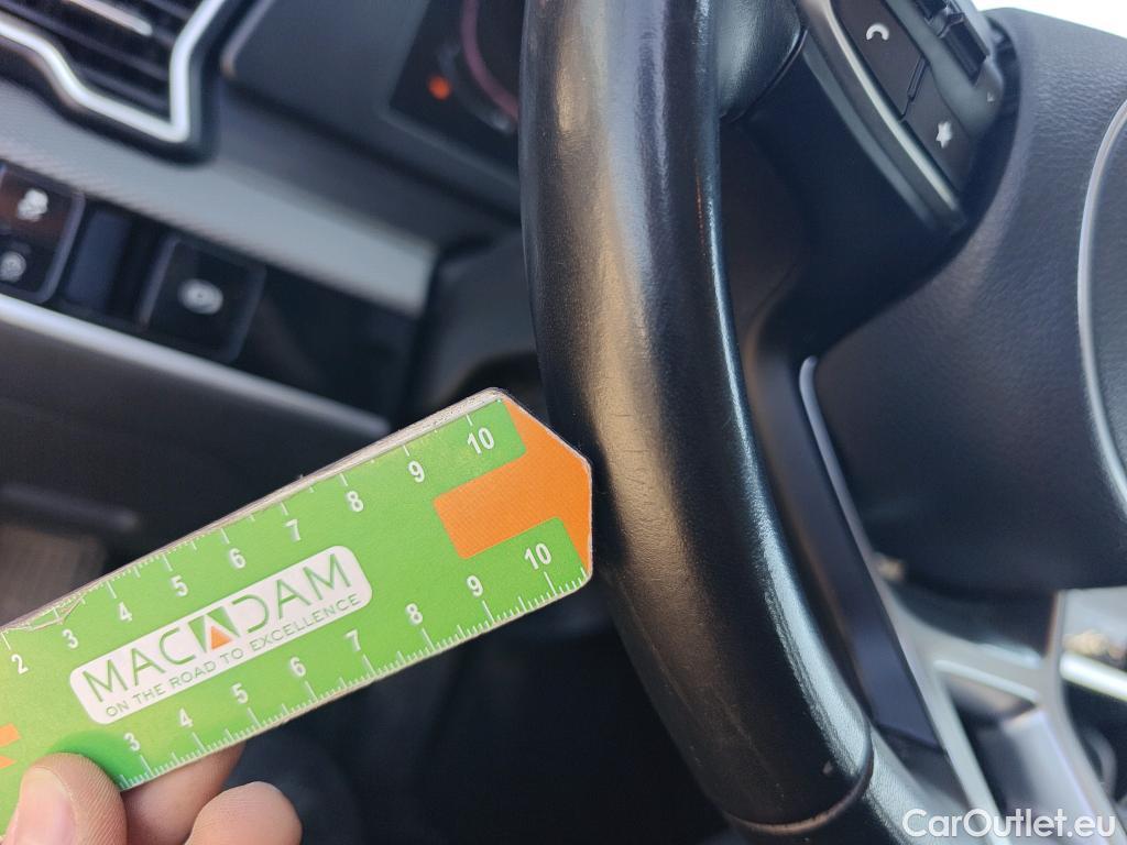  KIA  Sportage KIA  / 2022 / 5P / todoterreno 1.6 T-GDi 110kW (150CV) Concept 4x2 #53