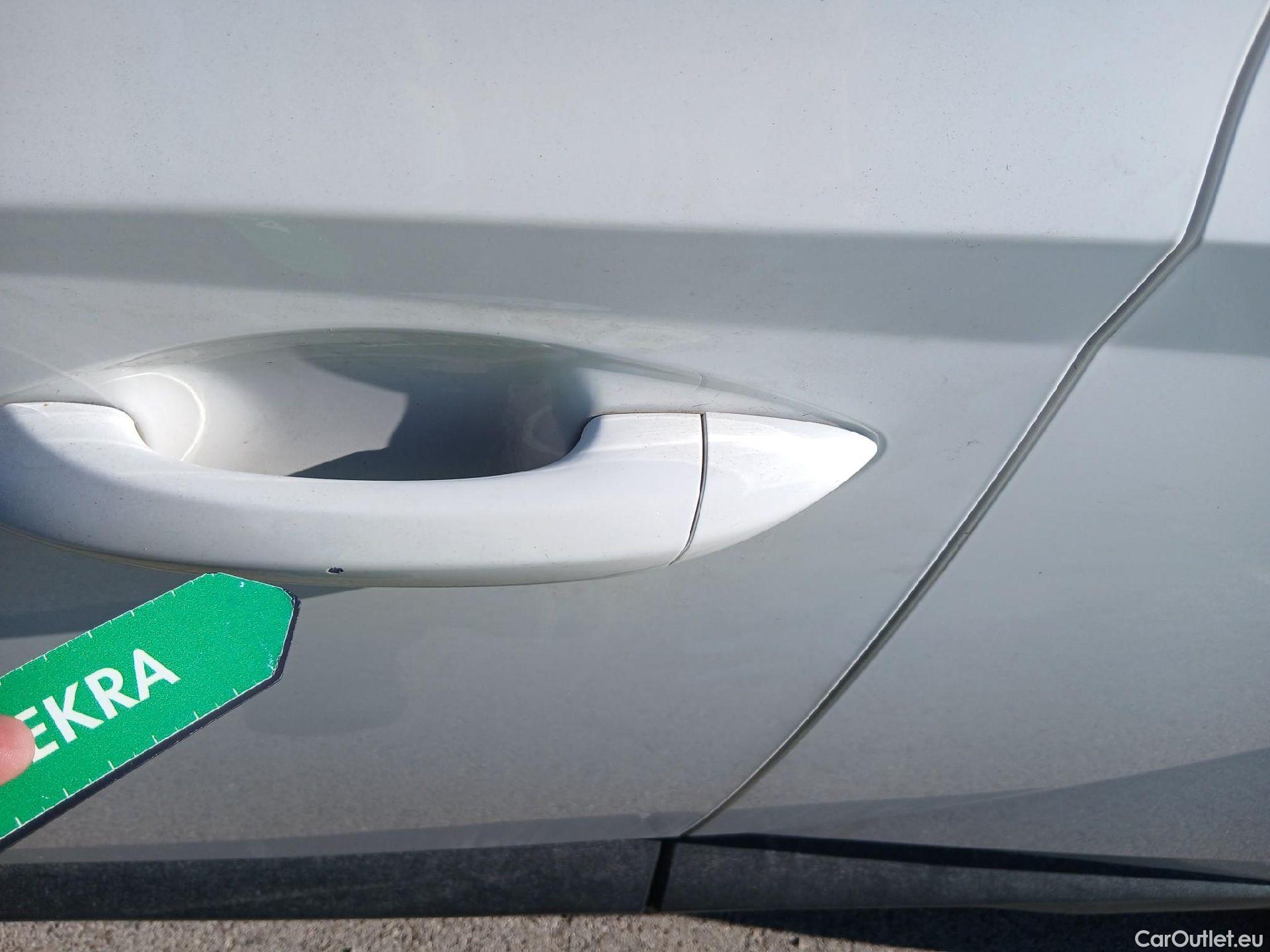  Hyundai  Tucson HYUNDAI  / 2020 / 5P / todoterreno 1.6 CRDI 100kW (136CV) 48V Maxx DCT 4x4 #16