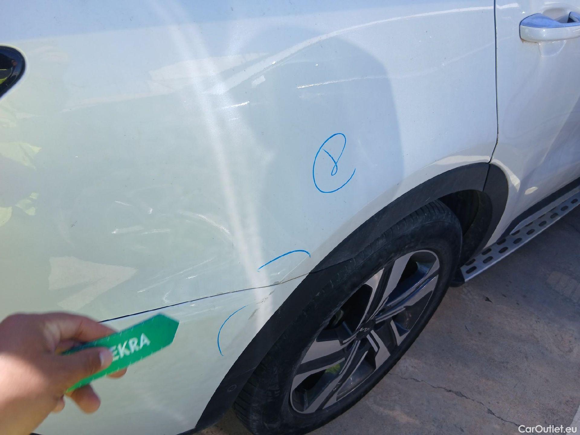  KIA  Sorento KIA  / 2020 / 5P / todoterreno 1.6 T-GDi HEV Emotion 4x2 7pl (P.Luxury) #17